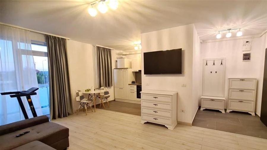 Apartament cu 2 camere semidecomandat în Moșnița Nouă