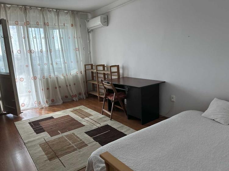 Inchiriez apartament 2 camere, pentru 1-2 persoane, in Manastur, pe str. Vidraru, decomandat - 1