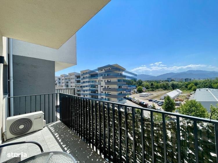 Apartament cu 3 camere decomandat în Noua