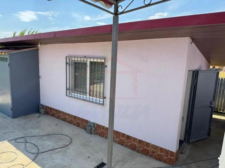 Casă cu Teren 2405 Mp în Vasile Alecsandri