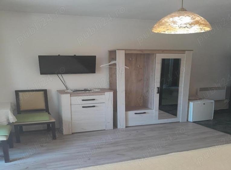 Spațiu comercial, de 500 mp, în Est