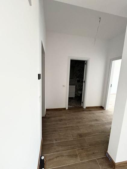 Apartament cu 2 camere decomandat în Titan