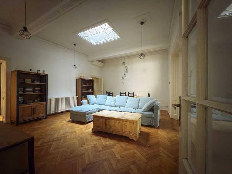 Apartament cu 4 camere semidecomandat în Pache Protopopescu