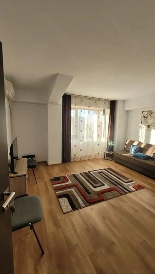 Apartament cu 2 camere decomandat în Tomis II