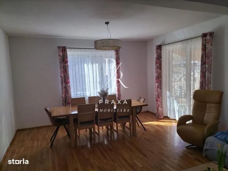 Casă cu 4 camere în Tăuți