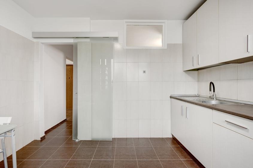 Apartament cu 2 camere decomandat, mobilat în Domenii