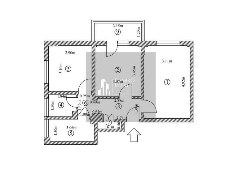 Apartament cu 3 camere decomandat în Giurgiului