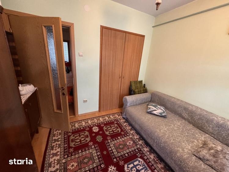Apartament cu 3 camere decomandat în Lăpuș Argeș