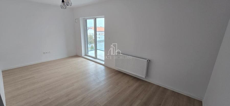 Apartament cu 2 camere decomandat în Semicentral