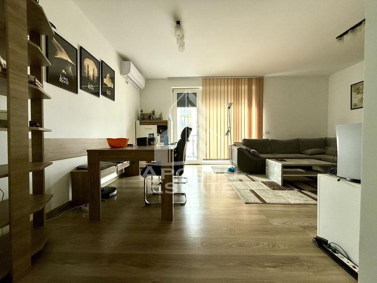 Apartament cu 3 camere decomandat, mobilat în Freidorf