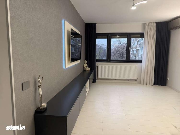 Apartament cu 3 camere decomandat, mobilat în Drumul Taberei — fotografia 2