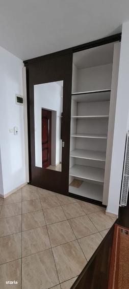 Apartament cu 2 camere în Calea Moldovei