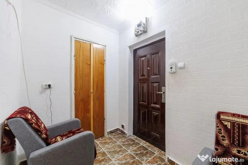 Apartament cu 2 camere decomandat în Trivale