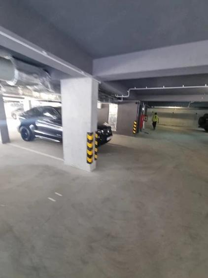 Apartament cu 3 camere decomandat în Faleza Nord