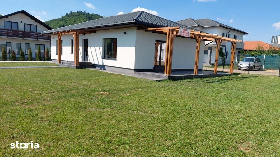 Casă cu 3 camere cu Teren 600 Mp în Tăuții-Măgherăuș