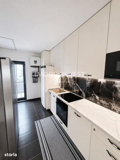 Casă cu 4 camere cu Teren 371 Mp în Cetate