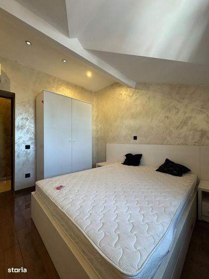 Apartament cu 3 camere decomandat în Mărgeanului