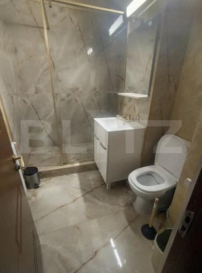 Apartament cu 2 camere decomandat, mobilat în Central