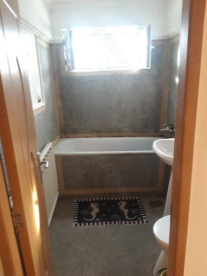 Apartament cu 2 camere semidecomandat în Săsar