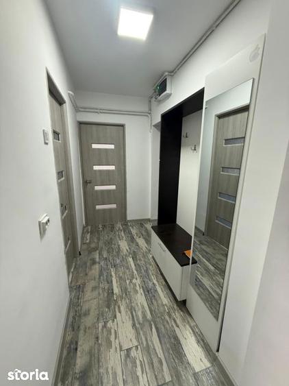Apartament cu 2 camere decomandat în 1 Mai