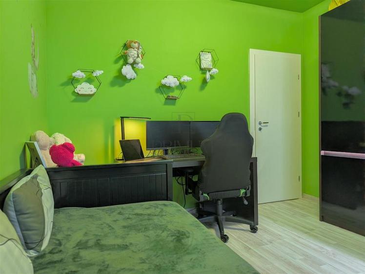 Apartament cu 3 camere decomandat, mobilat în Giroc