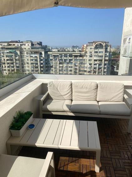 DUPLEX superb de 4 camere cu Vedere spre Bd. Unirii - Et. 8+9 - 2