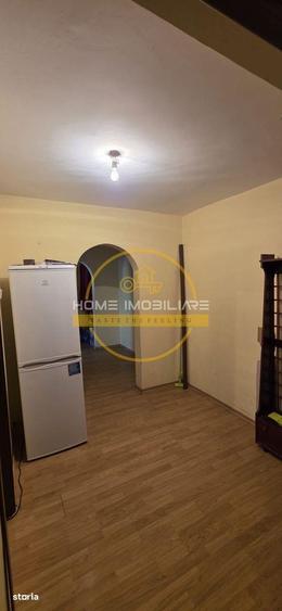 Apartament cu 3 camere decomandat în Dacia