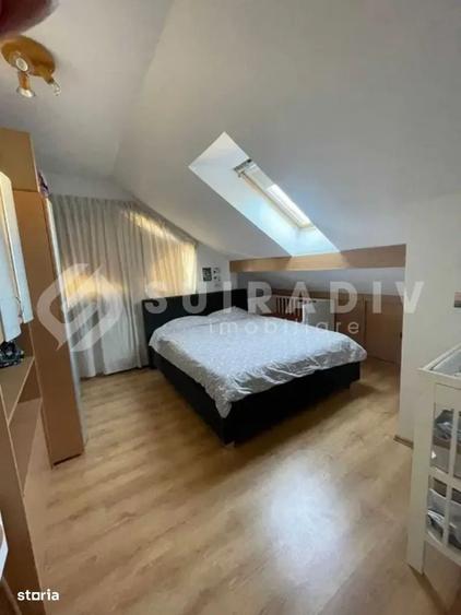 Apartament cu 4 camere semidecomandat în Europa