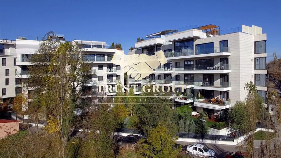 Apartament cu 3 camere decomandat în Floreasca