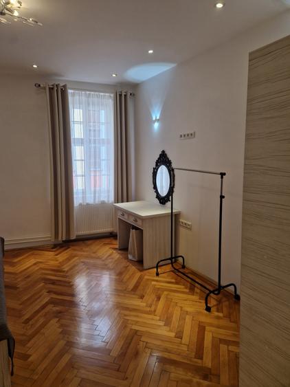 Apartament cu 2 camere semidecomandat în Ultracentral