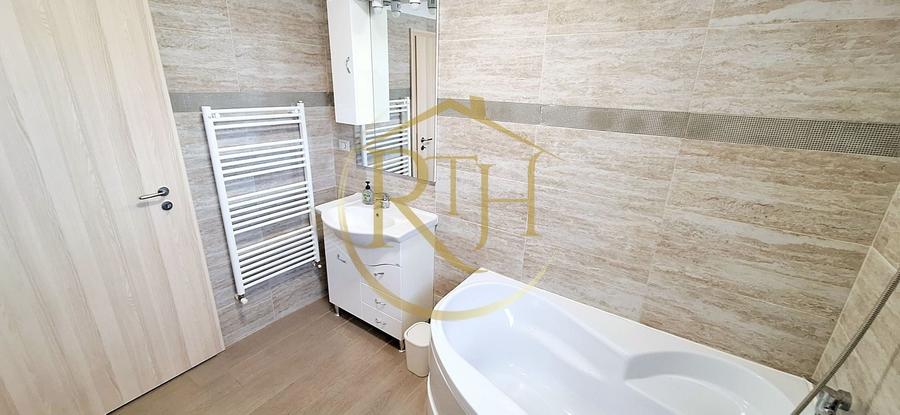Duplex cu 4 camere cu Canalizare în Dumbrăvița