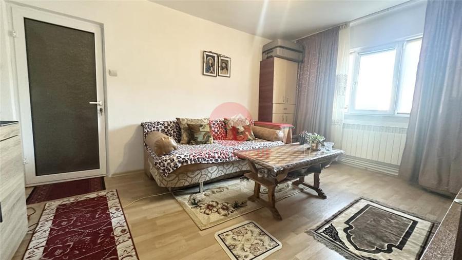 Apartament cu 2 camere semidecomandat în Central