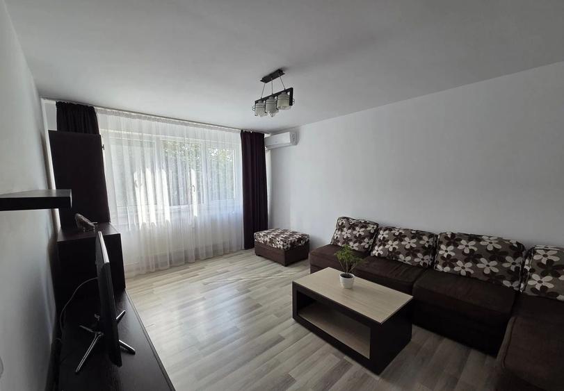 Apartament cu 3 camere decomandat, mobilat în 1 Decembrie 1918