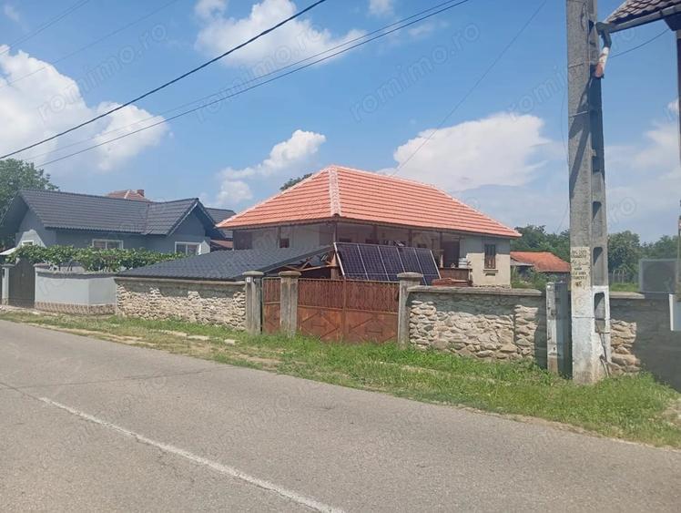 Casă cu Teren 3427 Mp în Alexeni