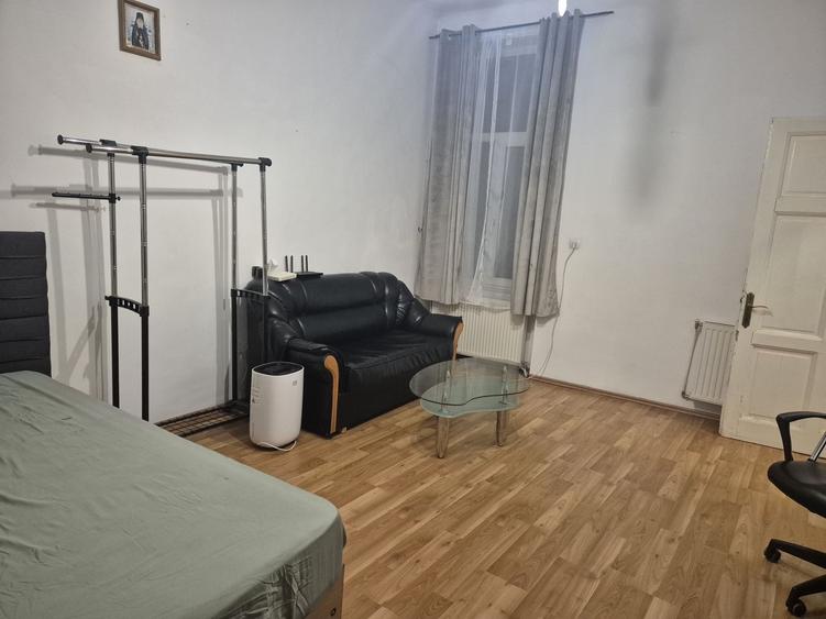 Casă cu 3 camere în Horea