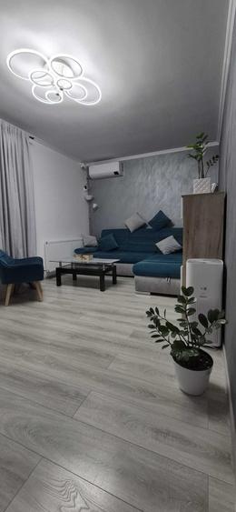 Apartament cu 3 camere decomandat în Rudicica