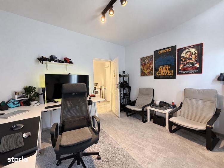 Casă cu 4 camere în Central
