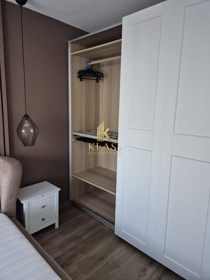 Apartament cu 2 camere decomandat, mobilat în Băneasa