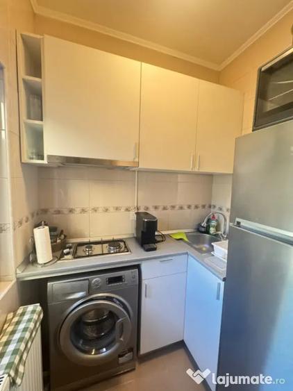 Apartament cu 2 camere semidecomandat în Tomis Mall