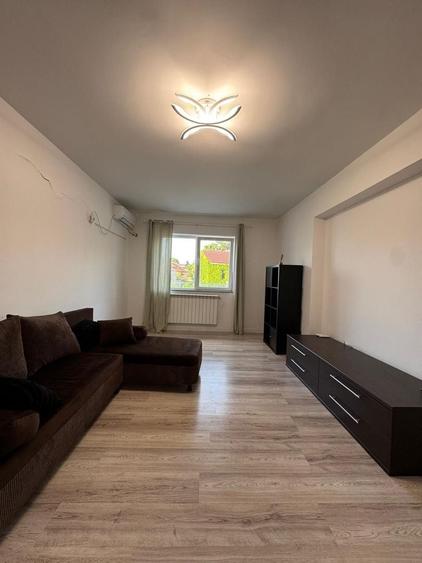 Birou, de 70 mp, în Tineretului