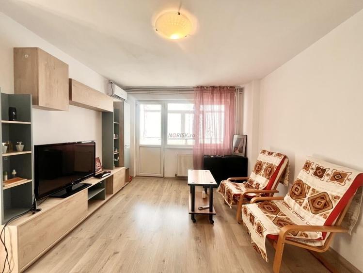 Apartament cu 2 camere semidecomandat în Tineretului