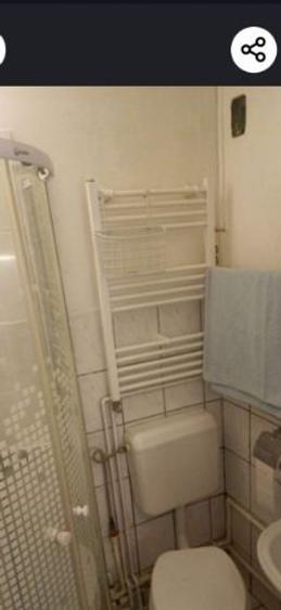 Apartament cu 1 camere semidecomandat în Tractorul - 3