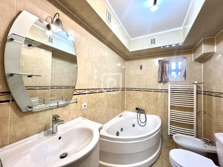 Apartament cu 2 camere semidecomandat, mobilat în Central