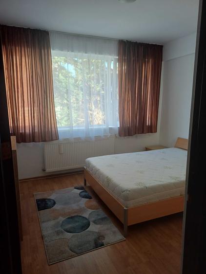 Apartament cu 2 camere decomandat în Zorilor