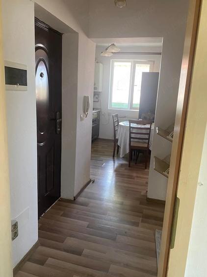 Apartament cu 2 camere semidecomandat în Blașcovici
