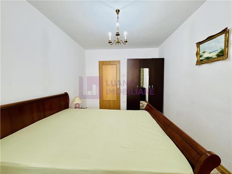 Apartament cu 2 camere semidecomandat, mobilat în Cedonia