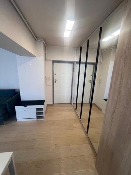 Apartament cu 2 camere semidecomandat, mobilat în Știrbei Vodă