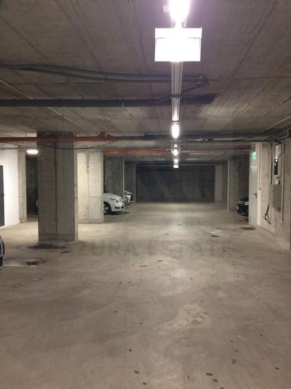 Apartament cu 3 camere decomandat, mobilat în Calea Dumbrăvii