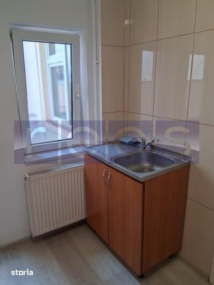 Casă cu 6 camere cu Teren 132 Mp în Timpuri Noi