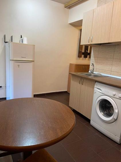 Direct Proprietar Inchiriez Garsoniera,sector 4, B-dul Brancoveanu - 1